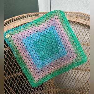 Crochet baby‎ blanket
